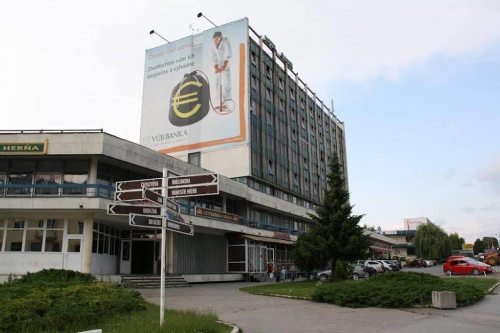 Apartman Saris Прешов Экстерьер фото